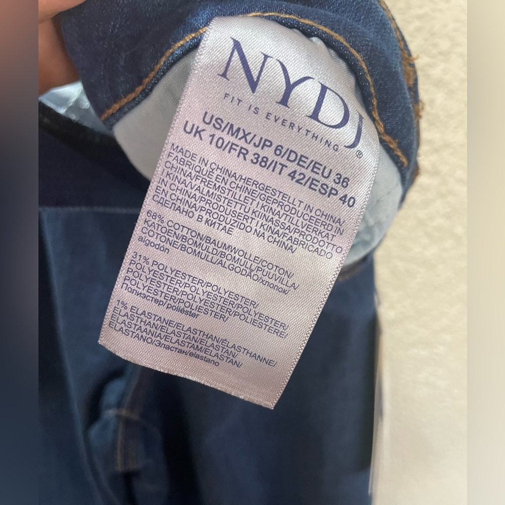 NYDJ Women's Skinny Jeans Medium Wash Dark Blue US 6 New - Picture 7 of 8